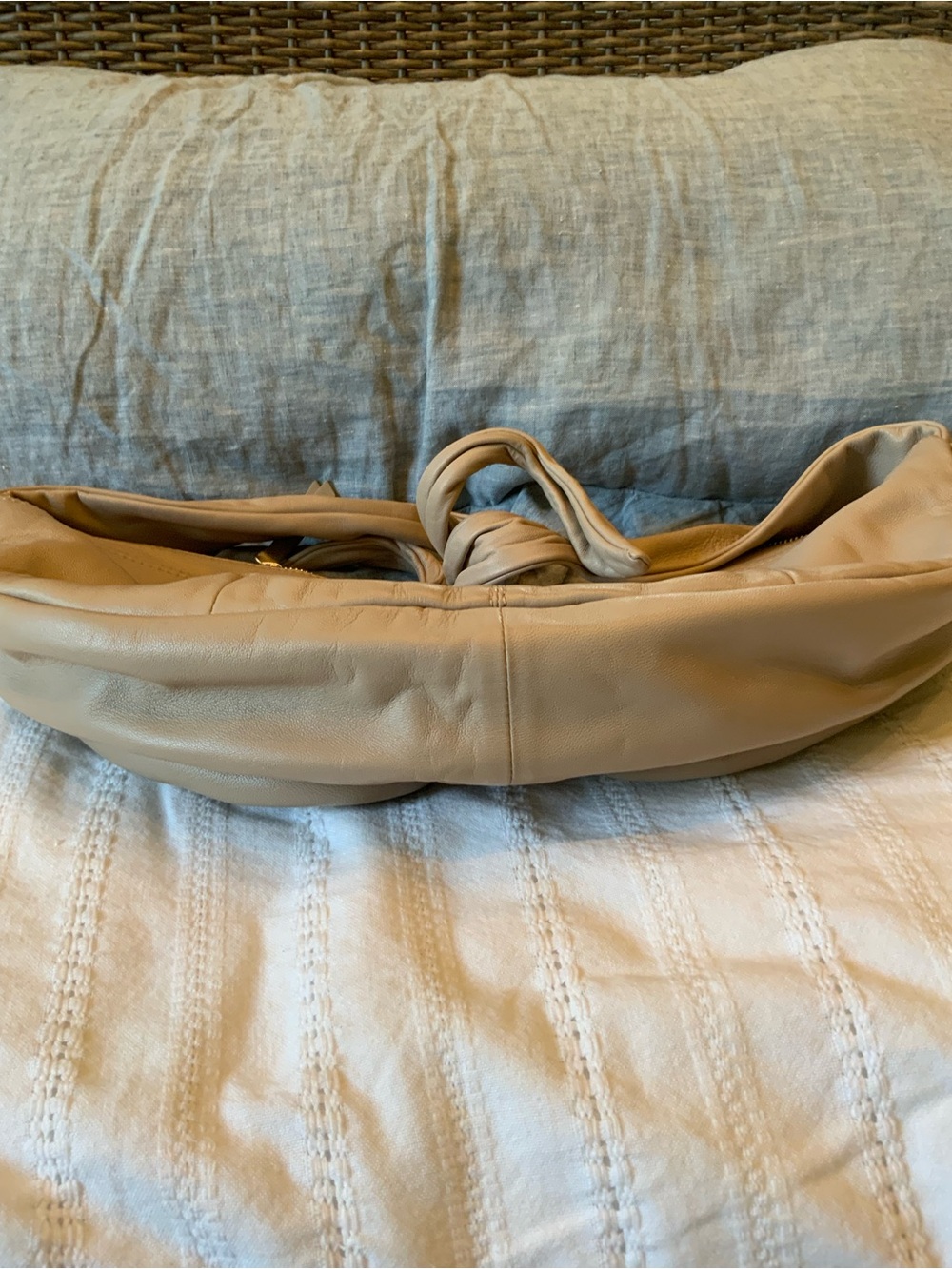 Free People Kaia Soft Cream Leather Sling Crossbody Bag with Knot Detail - Picture 5 of 10